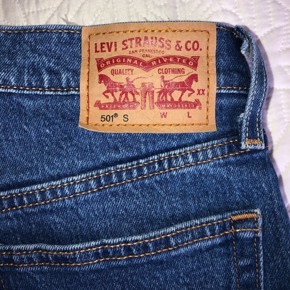 Levi 501 Skinny Jeans - Picture 6 of 11